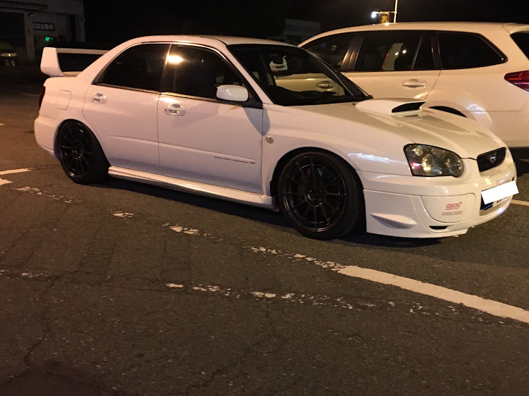 インプレッサ WRX STIのgdb・ホイール交換・車高調整・インプレッサに関するカスタム事例の投稿画像3枚目