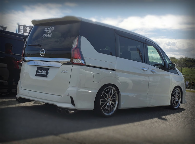 セレナの納車から現在までの愛車に関するカスタム事例の投稿画像5枚目