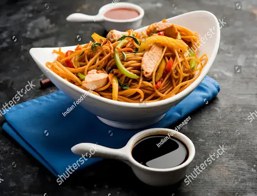 Chicken Schezwan Noodles