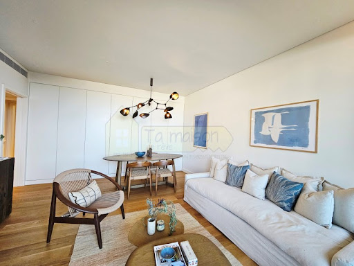 Apartment with pool 4