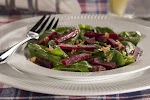 "Beet"-the-Clock Spinach Salad was pinched from <a href="http://www.everydaydiabeticrecipes.com/Green-Salads/Beet-the-Clock-Spinach-Salad-6723" target="_blank">www.everydaydiabeticrecipes.com.</a>