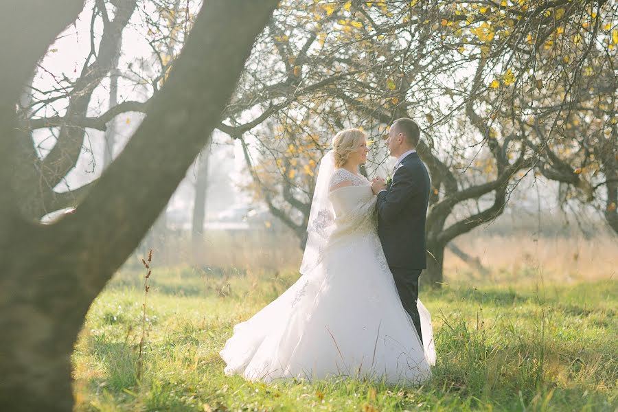 Wedding photographer Alesya Shapran (alesiashapran). Photo of 30 March 2016