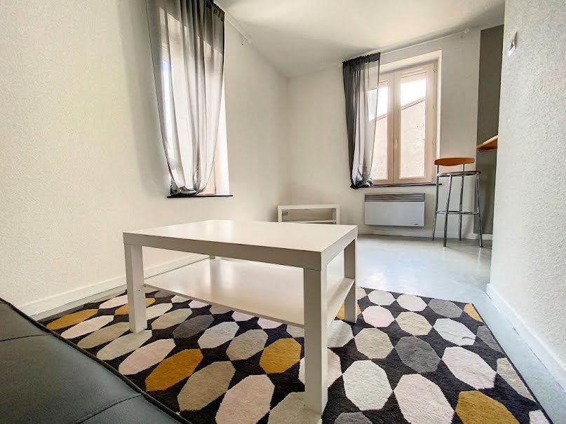 Location  appartement 1 pièce 31 m² à Nancy (54000), 465 €