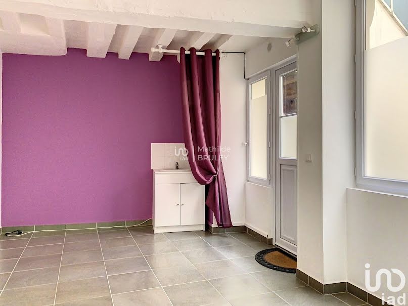 Location  locaux professionnels  35 m² à Dourdan (91410), 600 €