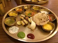 Maharaja Bhog - Premium Veg Thali photo 5