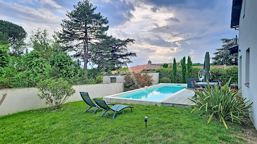 House with pool and terrace 1
