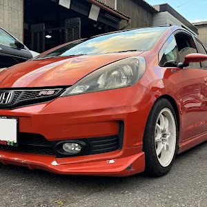 フィット GE8