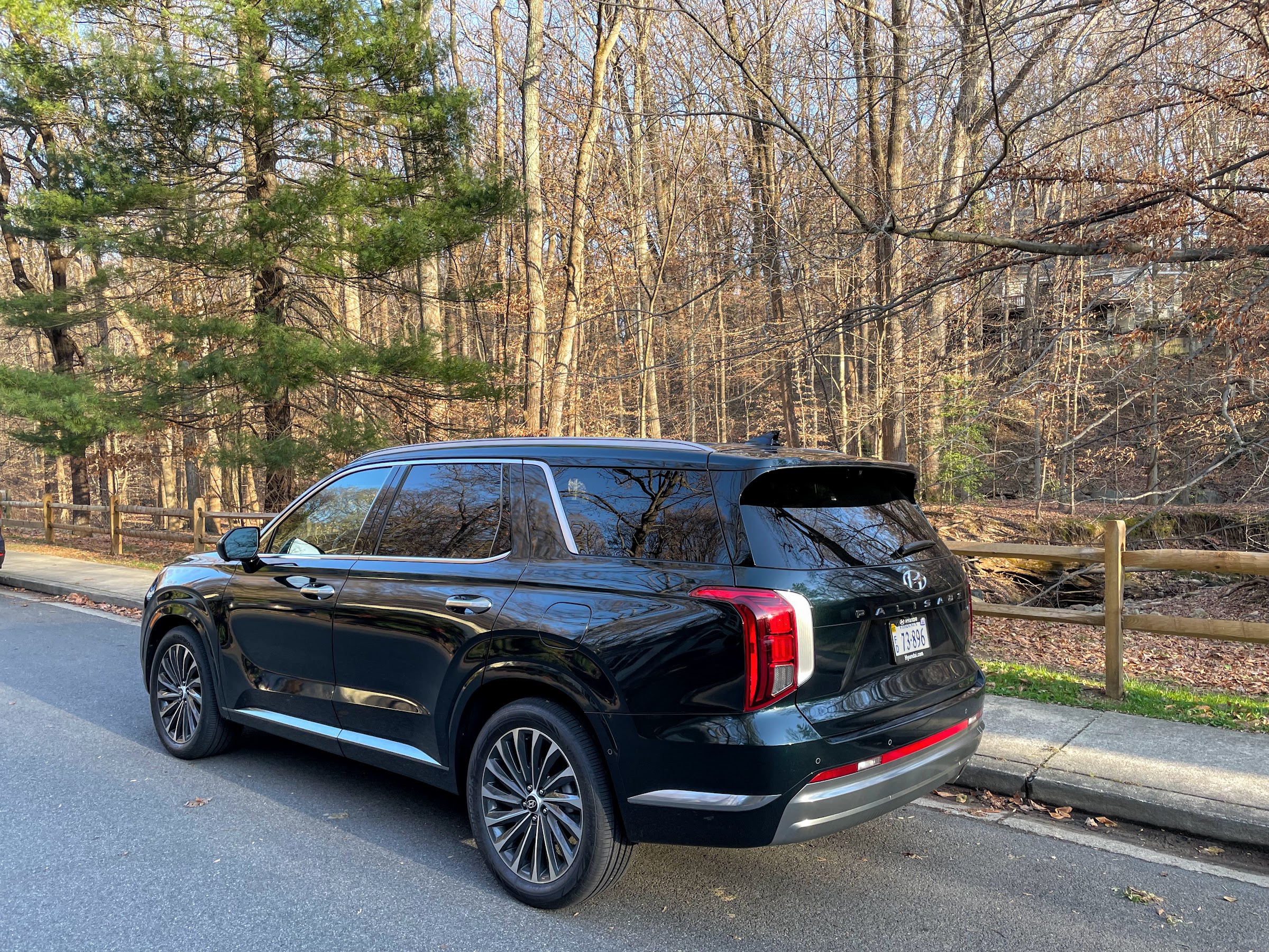 Carsplain Review: Hyundai Palisade is STILL one of the best family