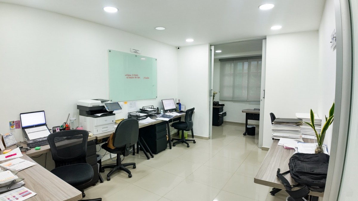 Oficina En Arriendo - Loperena, Valledupar