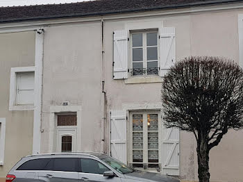 maison à Saint-Cosme-en-Vairais (72)