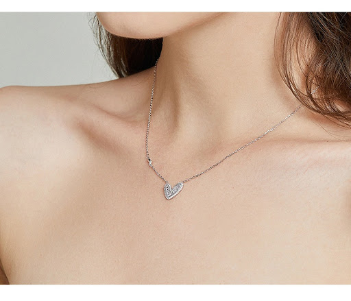 Title 4, 925 Silver Necklace with Zirconia