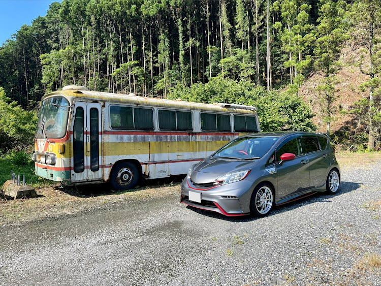 ノートの山と愛車・お題に乗っかりwww・台風にお気を付け下さい・今日も夕立が…・週末もご安全にに関するカスタム事例の投稿画像3枚目