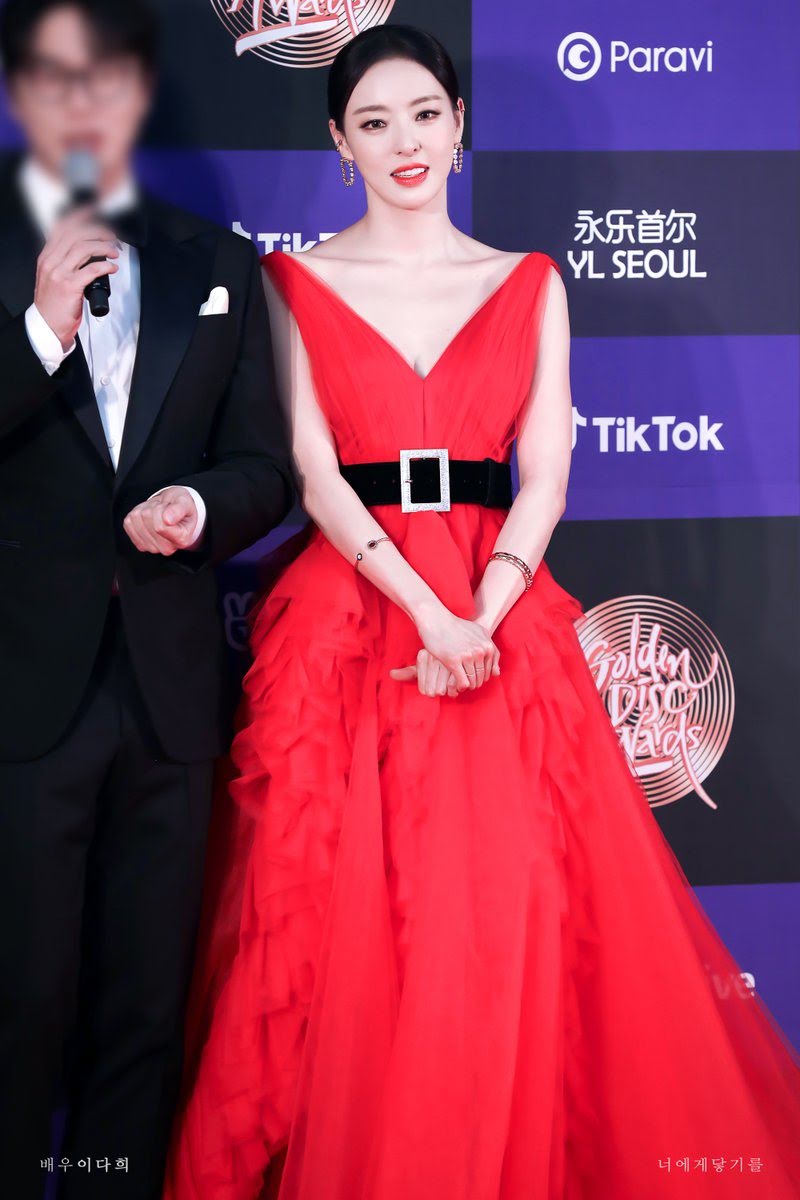 lee da hee 2