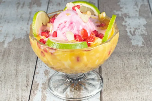 Fruit Salad With Ice Cream