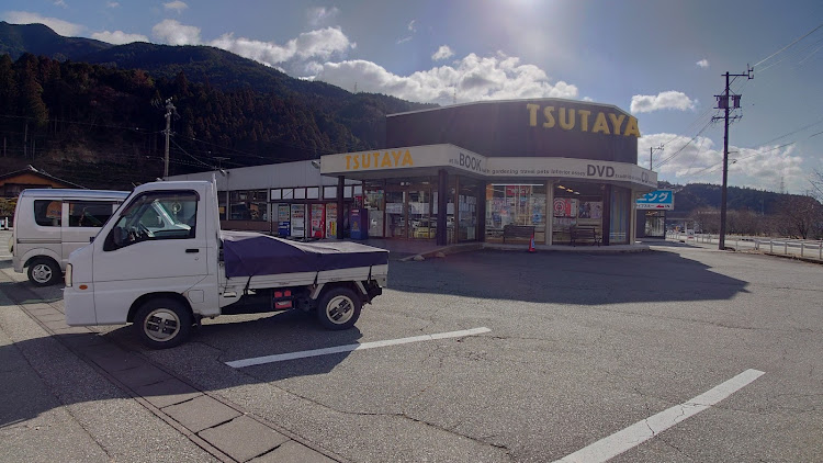 サンバートラック スーパーチャージャーの午前中☀️・雪少し降ったな❄・TSUTAYA(旧むげん)閉店😢に関するカスタム事例の投稿画像4枚目