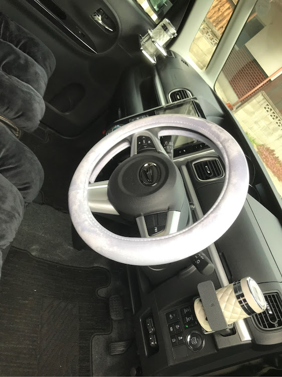 タントカスタムのタントカスタムla600s・内装・アドバイス下さい・おすすめを教えてくださいに関するカスタム事例の投稿画像1枚目