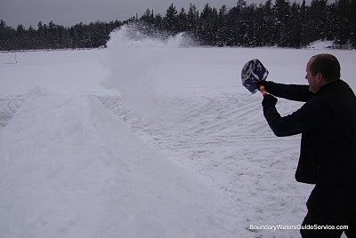 Boundary Waters Blogger Building A Quinzee Snow Shelter