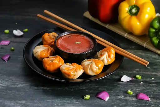 Veg Schezwan Momos [5 Pieces]