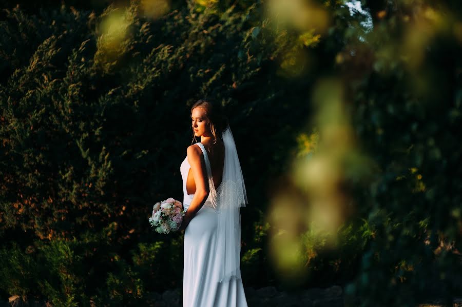 Wedding photographer Tetiana Tymchenko (favnspring). Photo of 14 March 2021