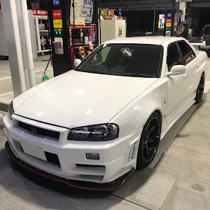 スカイライン ENR34