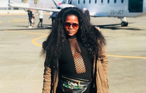 Busiswa thanked Khanyi Mbau for uplifting her with her words when she needed it.