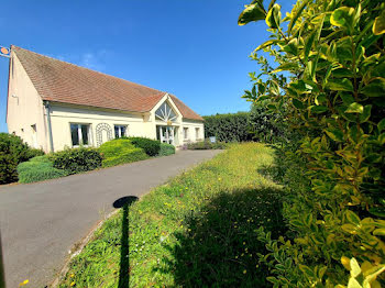 maison à Oulchy-le-Château (02)