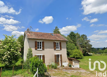 maison à Châteauneuf-la-Forêt (87)