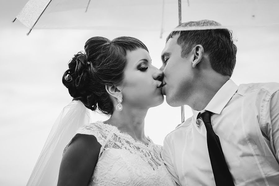 婚禮攝影師Oleg Smolyaninov（smolyaninov11）。2017 10月22日的照片