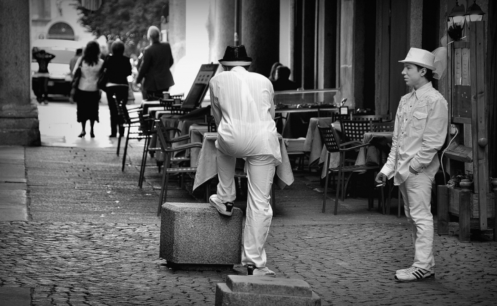 PAUSA SIGARETTA di Paolo Scabbia