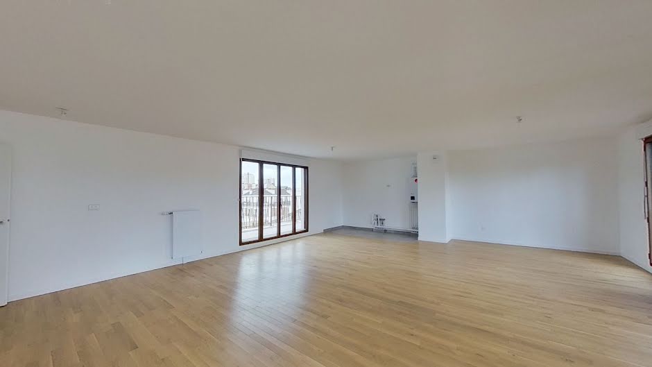 Location  appartement 5 pièces 110 m² à Malakoff (92240), 2 630 €