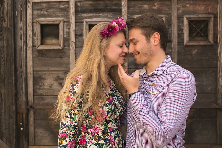 Fotografo di matrimoni Mila Tobolenko (milacacao). Foto del 29 aprile 2014