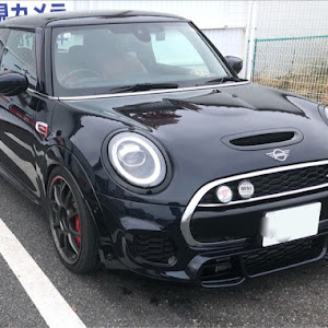 ミニジョンクーパーワークス