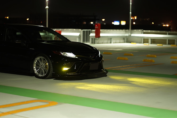 カムリのカムリws・TOM’S・FUJITSUBO・愛車の横顔に関するカスタム事例の投稿画像3枚目