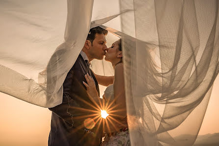 Fotógrafo de casamento Alessio Barbieri (barbieri). Foto de 10 de julho 2019