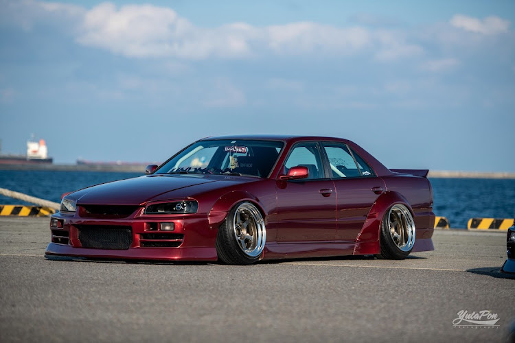 スカイラインの大分・34の日・リトルツリー・スカイラインに関するカスタム事例の投稿画像1枚目