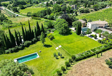 House with pool and garden 3