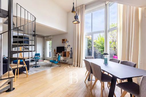 Apartment with terrace 4
