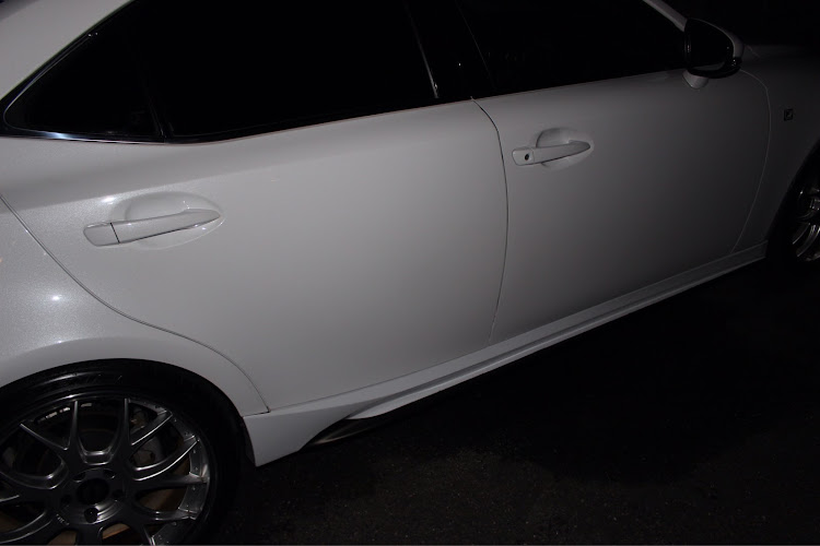 ISの洗車・夜撮影・0ウォーター・独男の休日に関するカスタム事例の投稿画像5枚目