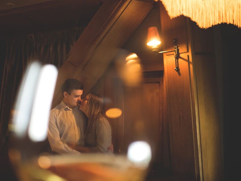 Fotógrafo de casamento Aleksey Vorobev (vorobyakin). Foto de 21 de outubro 2017