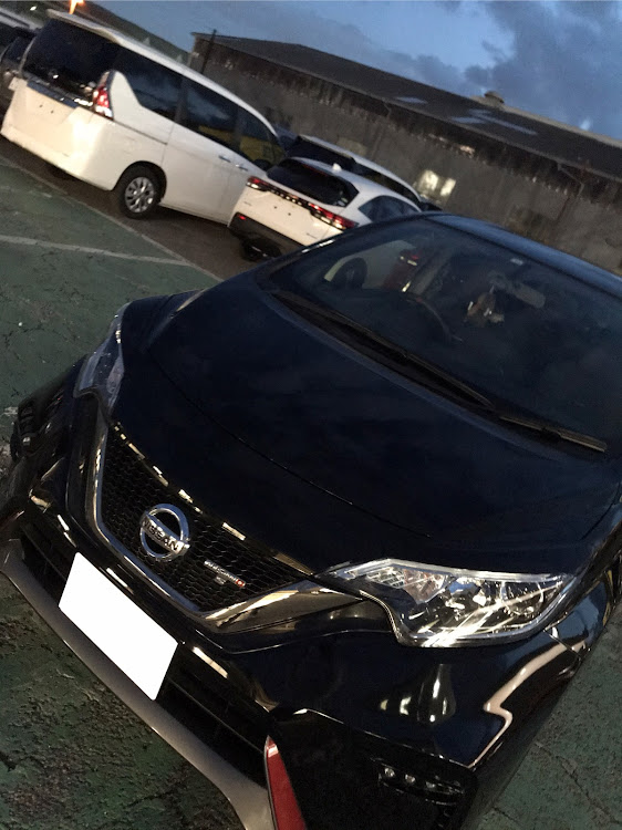 ノートのnote NISMO S・ノートニスモs・NISMOショップ・コースター・地震大丈夫でしたか？に関するカスタム事例の投稿画像1枚目