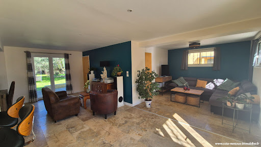 Maison avec piscine et jardin 2