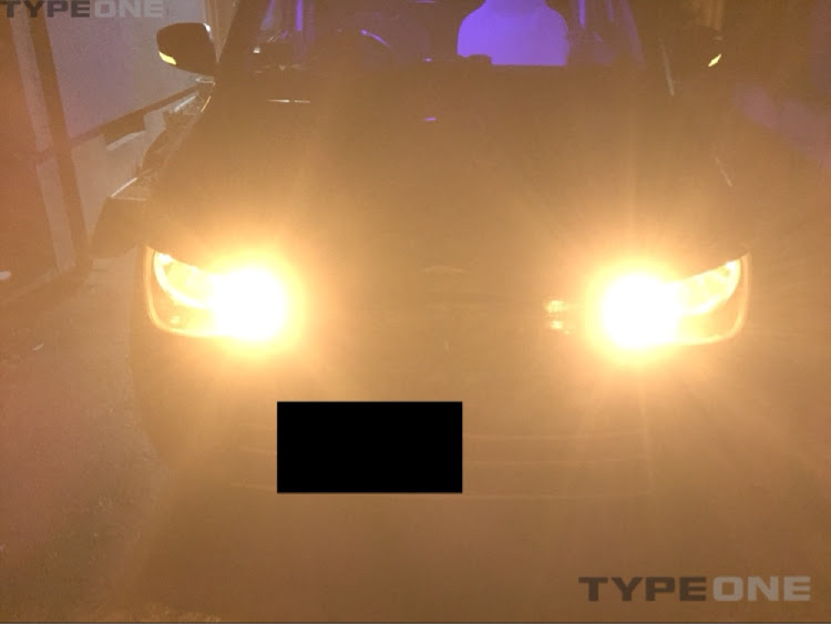 アルトのledウィンカー・タイヤ塗装に関するカスタム事例の投稿画像1枚目
