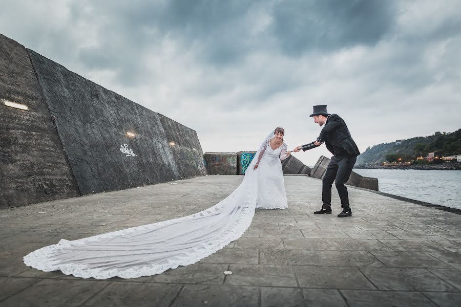 शादी का फोटोग्राफर Daniele Bracciamà (framestudio)। अक्तूबर 10 2019 का फोटो