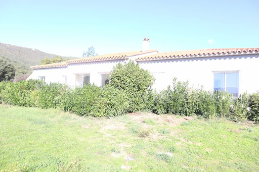 Villa with pool and terrace 1