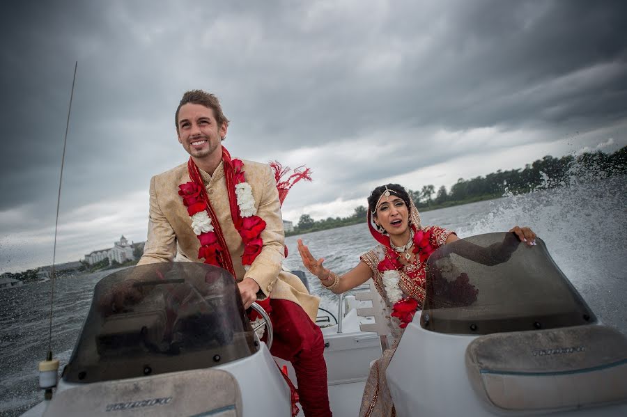 Fotógrafo de casamento Erum Rizvi (erumrizvi). Foto de 29 de dezembro 2015