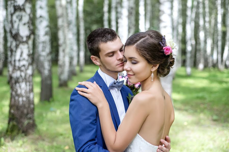ช่างภาพงานแต่งงาน Anna Filippova (elkann) ภาพเมื่อ 14 เมษายน 2017
