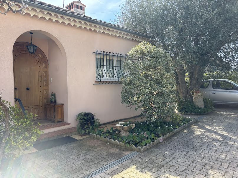 Vente villa 6 pièces 140 m² à La trinite (06340), 595 000 €