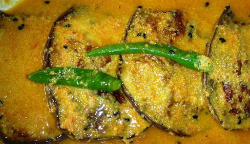 Eggplant in mustard and tomato sauce