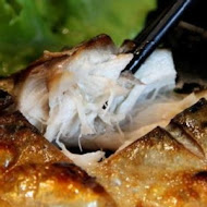 百八魚場 - 平價生魚片丼飯定食(家樂福重慶店)