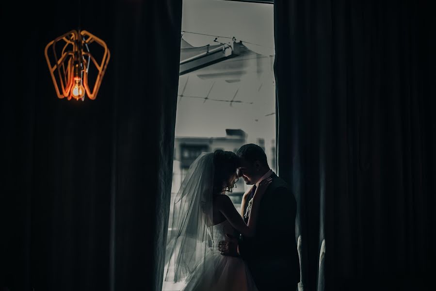 Wedding photographer Olga Cheverda (olgacheverda). Photo of 4 April 2019